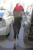 PEOPLE - Khloe Kardashian will nicht erkannt werden