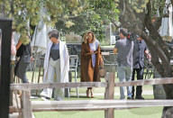 EXKLUSIV - Khloe Kardashian und Kris Jenner besuchen Weingut in Malibu