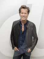 PORTRAIT - Kevin Bacon