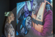 NEWS - "A Lens on Syria" - Eindrückliche Foto-Ausstellung von Sergey Ponomarev in London