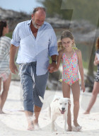 EXKLUSIV - Brooke Shields macht mit ihrer Familie Ferien auf den Bahamas