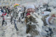 FEATURE - Polen: Kissenschlacht in Krakau