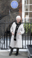 PEOPLE - Dame Judi Dench und Sir Ian McKellen enthüllen eine Plakette am Wohnhaus von Sir John Gielgud in London
