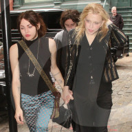 PEOPLE -  Courtney Love mit Frances Bean Cobain in Soho unterwegs