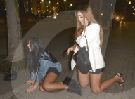 PEOPLE - Geordie Girls augelassen in Newcastle