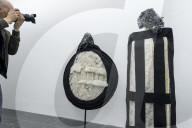 PEOPLE - Metropolitan Museum: Kawakubo Ausstellung