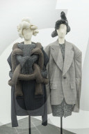 PEOPLE - Metropolitan Museum: Kawakubo Ausstellung