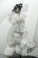 PEOPLE - Metropolitan Museum: Kawakubo Ausstellung