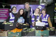 REPORTAGE -  Plan Zheroes Markt in London