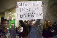 NEWS - Sao Paulo: Marsch gegen Immigrations-Politik eskaliert