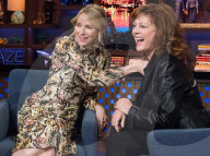 PEOPLE - Zwei die sich mögen: Susan Sarandon und Naomi Watts bei "Watch What Happens Live"