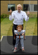 NEWS - Grossbritannien Neuwahlen: Jeremy Corbyn in Oxford