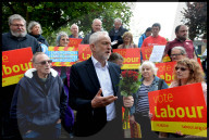 NEWS - Grossbritannien Neuwahlen: Jeremy Corbyn in Oxford