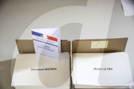 NEWS - Wahlen Frankreich: Le Pen oder Macron? Die Wahlzettel