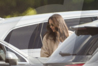 PEOPLE - Prinz Harry küsst seine Meghan nach seinem Polospiel