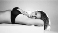 
70s Icon Lauren Hutton is Now a Calvin Klein Underwear Model In New Spring Summer 2017 Campaign. 73 Year-old beauty joins Kirsten Dunst, Rashida Jones, Laura Harrier,Nathalie Love  and Maya Hawke.