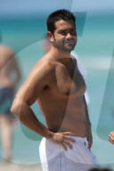 EXKLUSIV - Jesse Metcalfe und Cara Santanta turteln in Miami