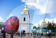 FEATURE - Ukraine: Alltag in Kiew