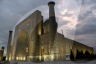 REPORTAGE - Usbekistan: Alltag in Samarqand