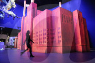 PEOPLE - Promis bei der Pink Floyd Ausstellung in London
