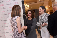 PEOPLE - Promis bei der "Party Girls Die in Pearls" Vernissage