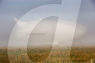 FEATURE - Das Luftschiff 'Airlander 10' fliegt über Bedfordshire