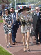 FEATURE - Pferderennen in Chester