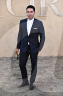 PEOPLE - Christian Dior Cruise: Geladene Promis posieren