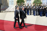 NEWS - Amtseinführung in Frankreich: Emmanuel und Brigitte Macron ziehen ins Elysée ein 