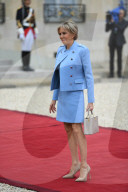 NEWS - Amtseinführung in Frankreich: Emmanuel und Brigitte Macron ziehen ins Elysée ein 