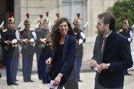 NEWS - Amtseinführung in Frankreich: Emmanuel und Brigitte Macron ziehen ins Elysée ein 