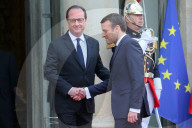 NEWS - Amtseinführung in Frankreich: Emmanuel Macron verabschiedet François Hollande