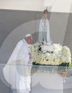 NEWS - Papst Franziskus besucht Fatima