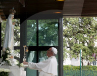 NEWS - Papst Franziskus besucht Fatima
