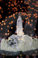 NEWS - Papst Franziskus besucht Fatima