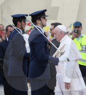 NEWS - Papst Franziskus besucht Fatima