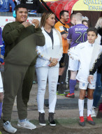 PEOPLE - Katie Price gewinnt mit ihrem Team den Charity-Fussballmatch