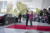 NEWS - Angela Merkel empfängt Emmanuel Macron in Berlin