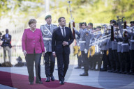 NEWS - Angela Merkel empfängt Emmanuel Macron in Berlin