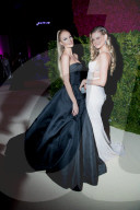 EXKLUSIV - Models posieren bei 'Art of the In-Between' im Metropolitan Museum in New York