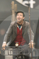 EXKLUSIV - Dreharbeiten zu 'Mary Poppins' in London