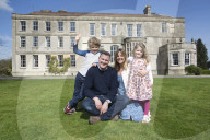 PEOPLE - So wohnen Sir Anselm Guise und Lady Sarah Guise in Gloucestershire