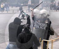 NEWS - Athen: Proteste gegen Sparmassnahmen
