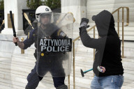 NEWS - Athen: Proteste gegen Sparmassnahmen