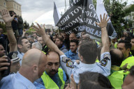 NEWS - Athen: Proteste gegen Sparmassnahmen
