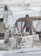 PEOPLE - Cannes 2017: Jeremy Irons geniesst seine Yacht