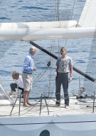PEOPLE - Cannes 2017: Jeremy Irons geniesst seine Yacht