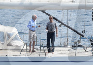 PEOPLE - Cannes 2017: Jeremy Irons geniesst seine Yacht