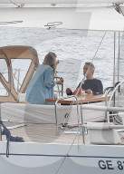 PEOPLE - Cannes 2017: Jeremy Irons geniesst seine Yacht