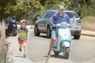 PEOPLE - Owen Wilson's Vespa hat den Geist aufgegeben